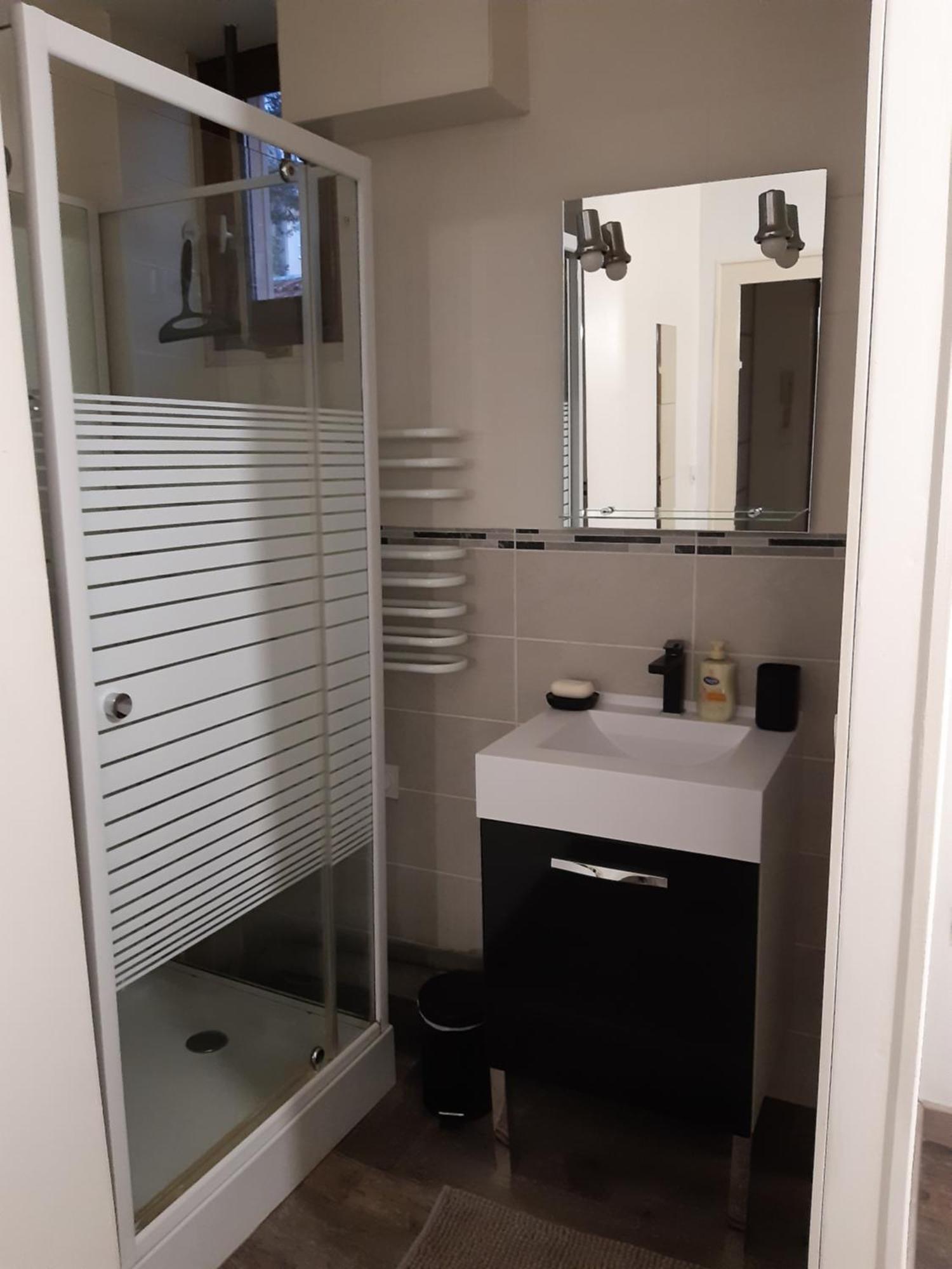Joli Appartement T2 Agglo Troyes Sainte-Savine Luaran gambar